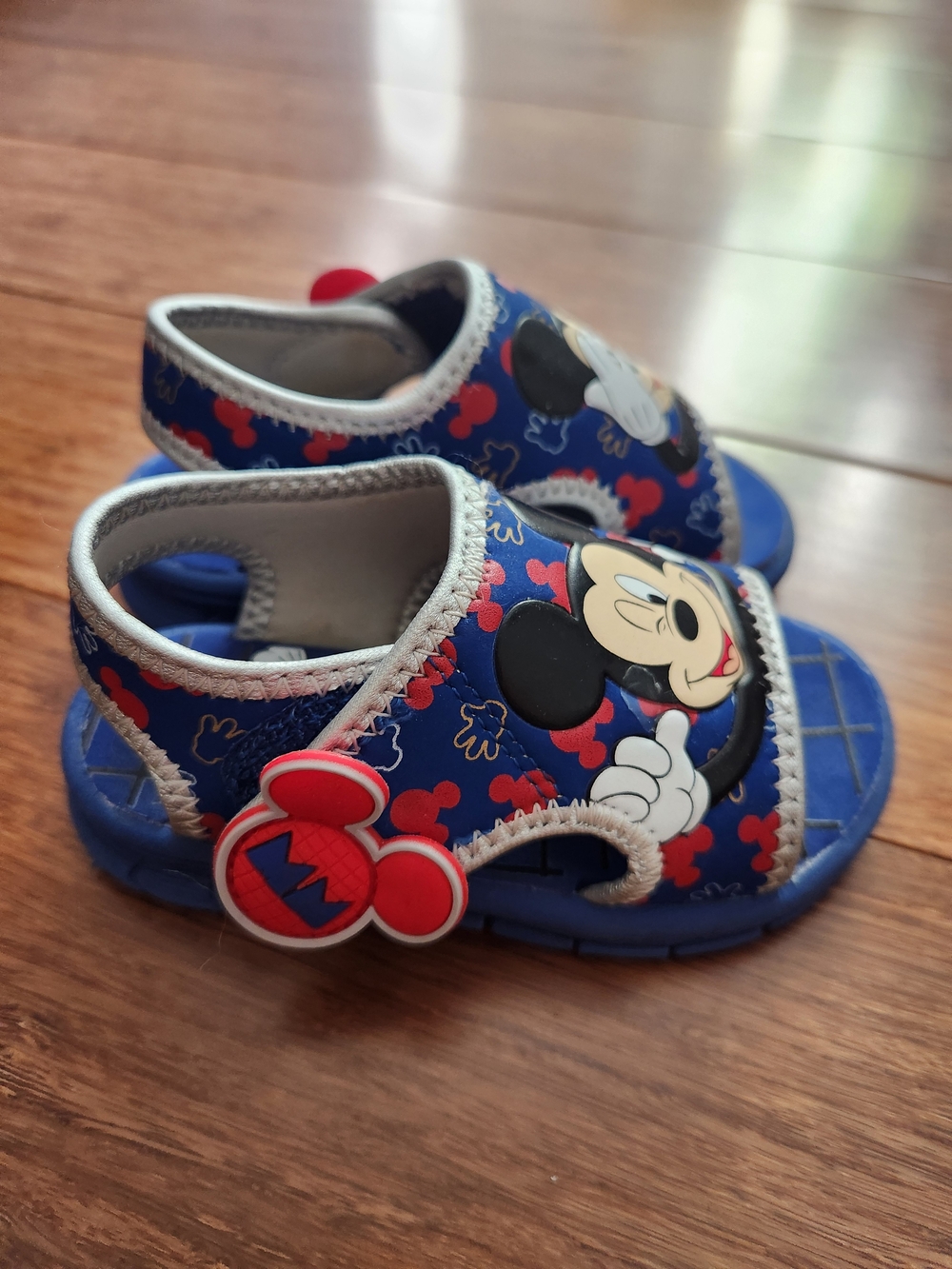 Disney Kids Blue Mickey Mouse Sandals with Adjustable Strap, Size 6 - Picture 2 of 5
